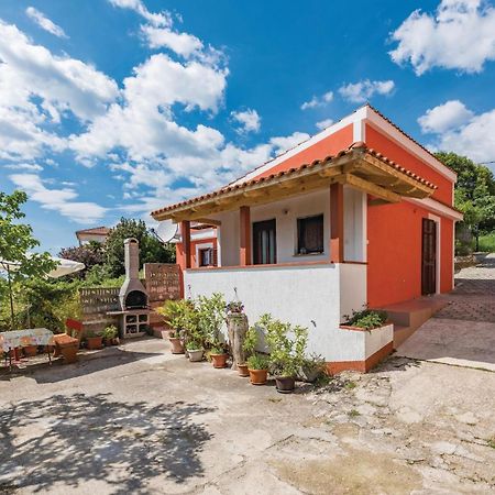 Awesome Home In Porec With House Sea View Екстериор снимка